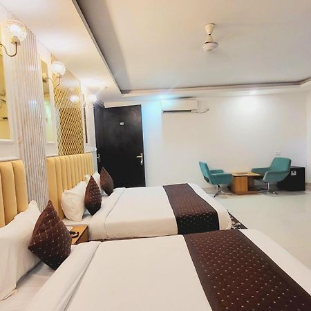 The Glory Suites Near Igi Airport New Delhi Exterior photo