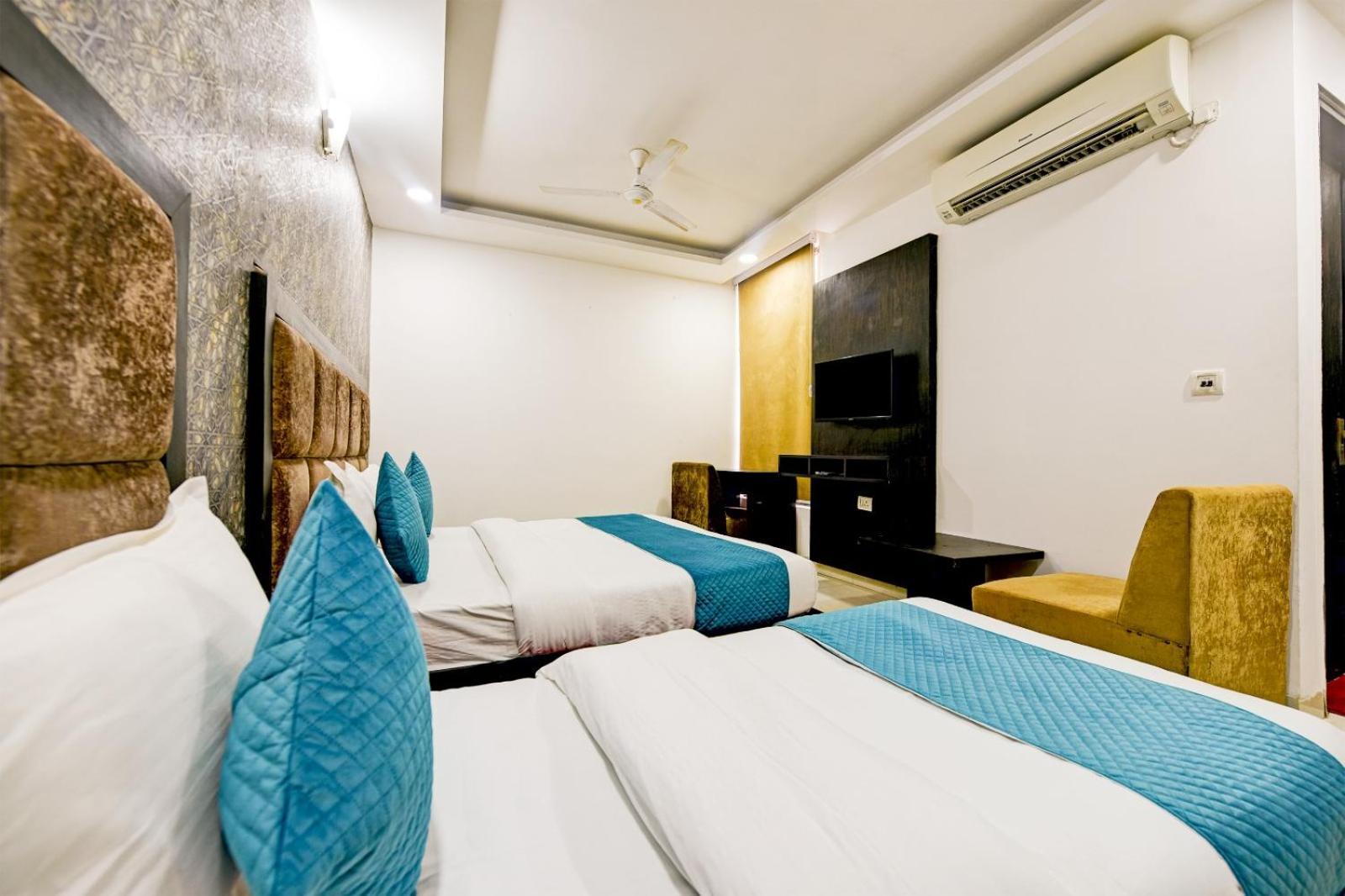 The Glory Suites Near Igi Airport New Delhi Exterior photo