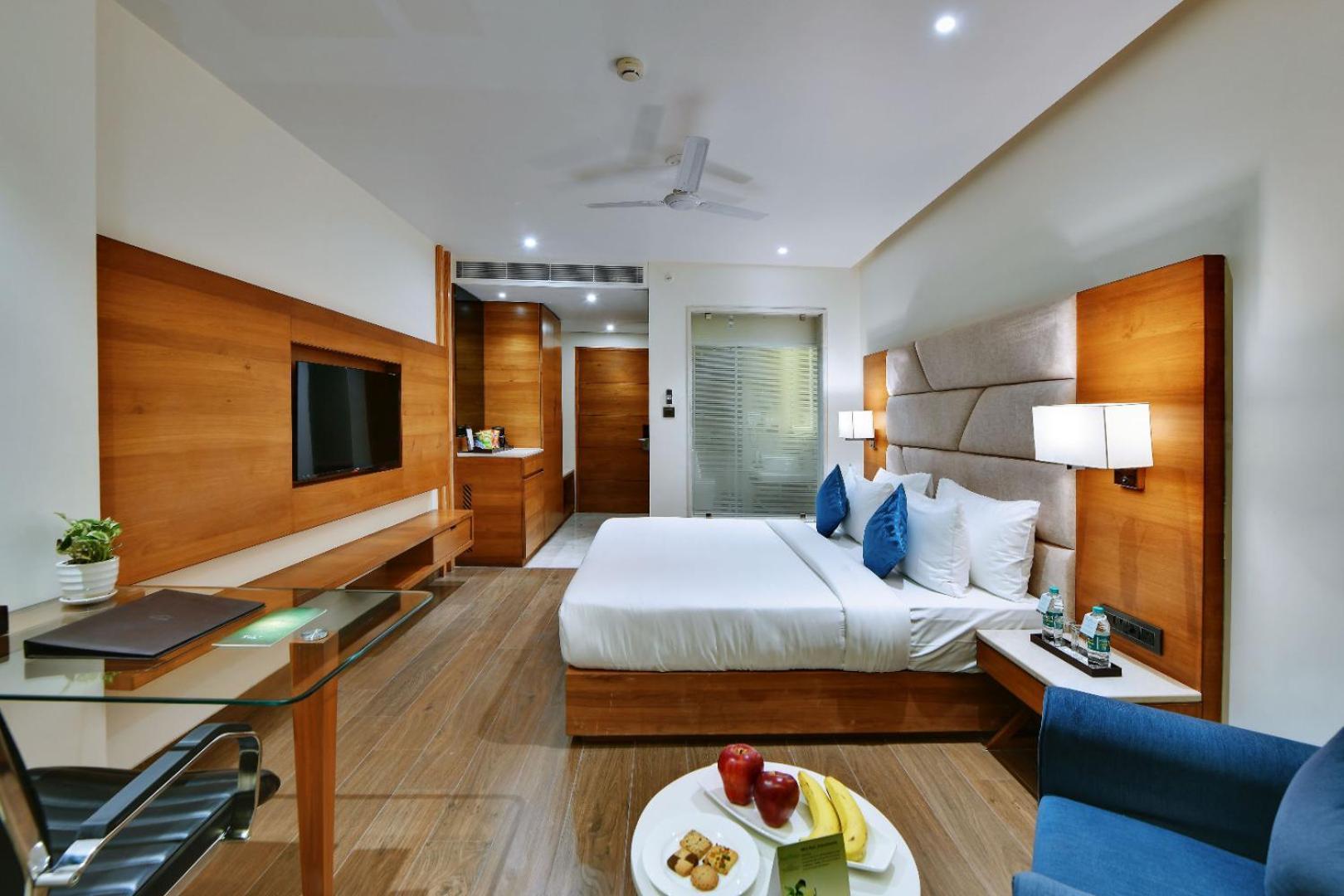 The Glory Suites Near Igi Airport New Delhi Exterior photo